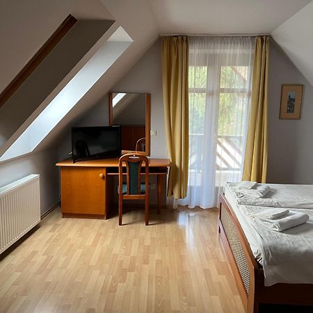 Aranykert Vendeghaz Hotel Eger Eksteriør billede